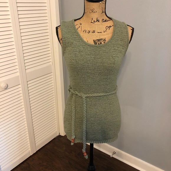 Sarah Spencer Tops - Sarah Spencer Top Sarah Spencer Tops - Sarah Spencer Top